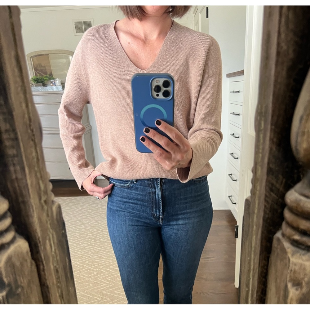 Kerisima Pink V-neck Sweater
